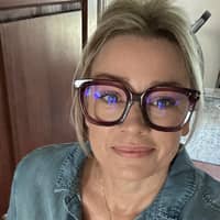 Sitter Profile Image: Holly E.