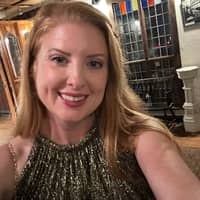 Sitter Profile Image: Dina W.