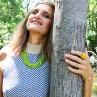 Sitter Profile Image: Naomi P.