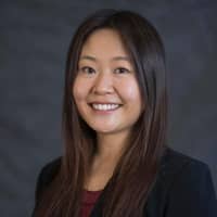 Sitter Profile Image: Vivian H.