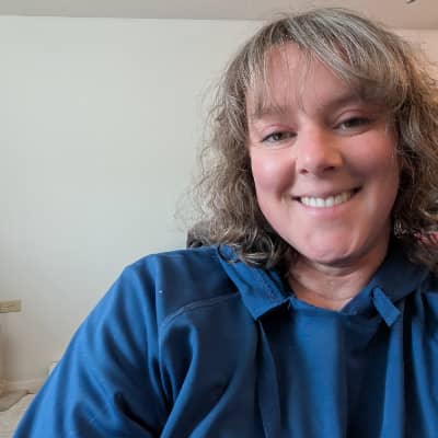 Sitter Profile Image: Anna W.