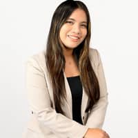 Sitter Profile Image: Kiara W.