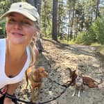 Sitter Profile Image: Johanna V.