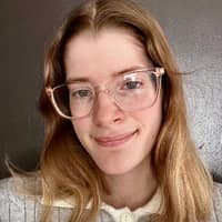 Sitter Profile Image: Hannah W.