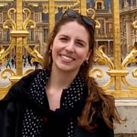 Sitter Profile Image: Cecilia I.