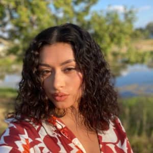 Sitter Profile Image: Consuelo R.