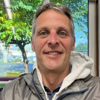 Sitter Profile Image: Brett H.