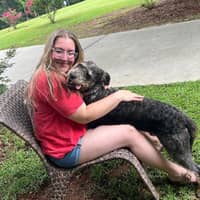 Sitter Profile Image: Lauren H.