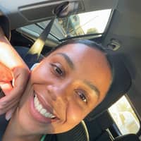 Sitter Profile Image: Amelia F.