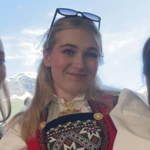 Sitter Profile Image: Anna G.