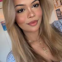 Sitter Profile Image: Anna B.