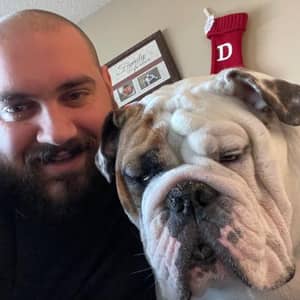 Sitter Profile Image: Drew M.