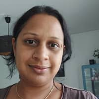 Passarens profilbild: Paromita J.
