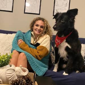 Sitter Profile Image: Maria R.