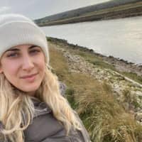 Sitter Profile Image: Nina B.