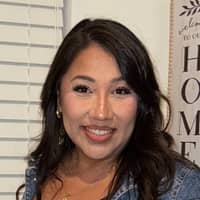 Sitter Profile Image: Sandra L.