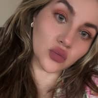 Sitter Profile Image: Vanessa L.