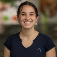 Sitter Profile Image: Ariana D.