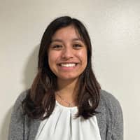 Sitter Profile Image: Veronica A.