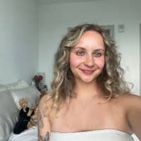 Sitter Profile Image: Lauren S.