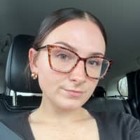 Sitter Profile Image: Lorrin M.