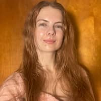 Sitter Profile Image: Anna W.