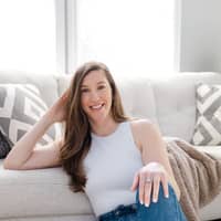 Sitter Profile Image: Nicole L.