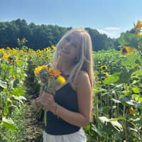 Sitter Profile Image: Emily H.