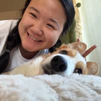 Sitter Profile Image: Wenqi Y.