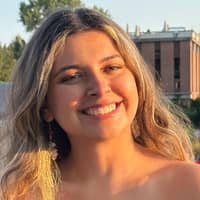 Sitter Profile Image: Sophie R.