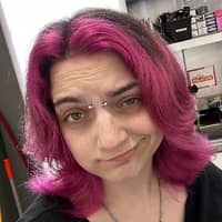 Sitter Profile Image: Raven W.