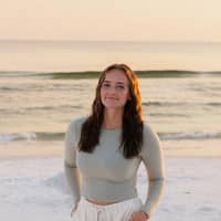 Sitter Profile Image: Emma B.