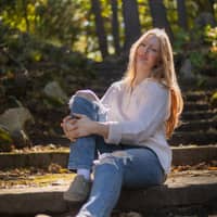 Sitter Profile Image: Arwen A.