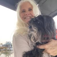 Sitter Profile Image: Sharon S.