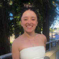 Sitter Profile Image: Estrella V.