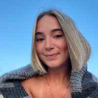 Sitter Profile Image: Sophia D.