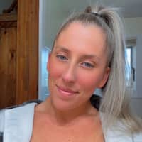 Sitter Profile Image: Nicole J.