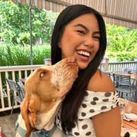 Sitter Profile Image: Jenna Marie C.