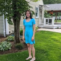 Sitter Profile Image: Summer P.