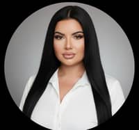 Sitter Profile Image: Samantha M.