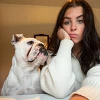 Sitter Profile Image: Amelia L.