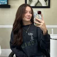 Sitter Profile Image: Halle E.