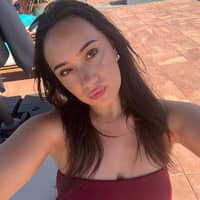 Sitter Profile Image: Charlotte H.