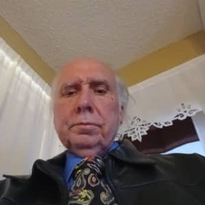 Sitter Profile Image: Mitchell S.