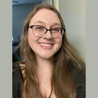 Sitter Profile Image: Gwendolyn V.