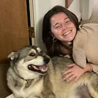 Sitter Profile Image: Emily R.
