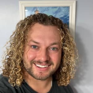 Sitter Profile Image: Daniel C.