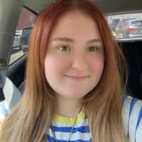 Sitter Profile Image: Abigail H.