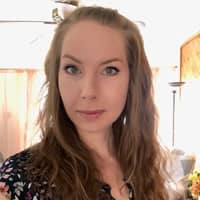 Sitter Profile Image: Arielle C.