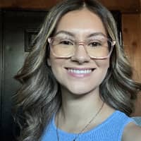 Sitter Profile Image: Angelica R.